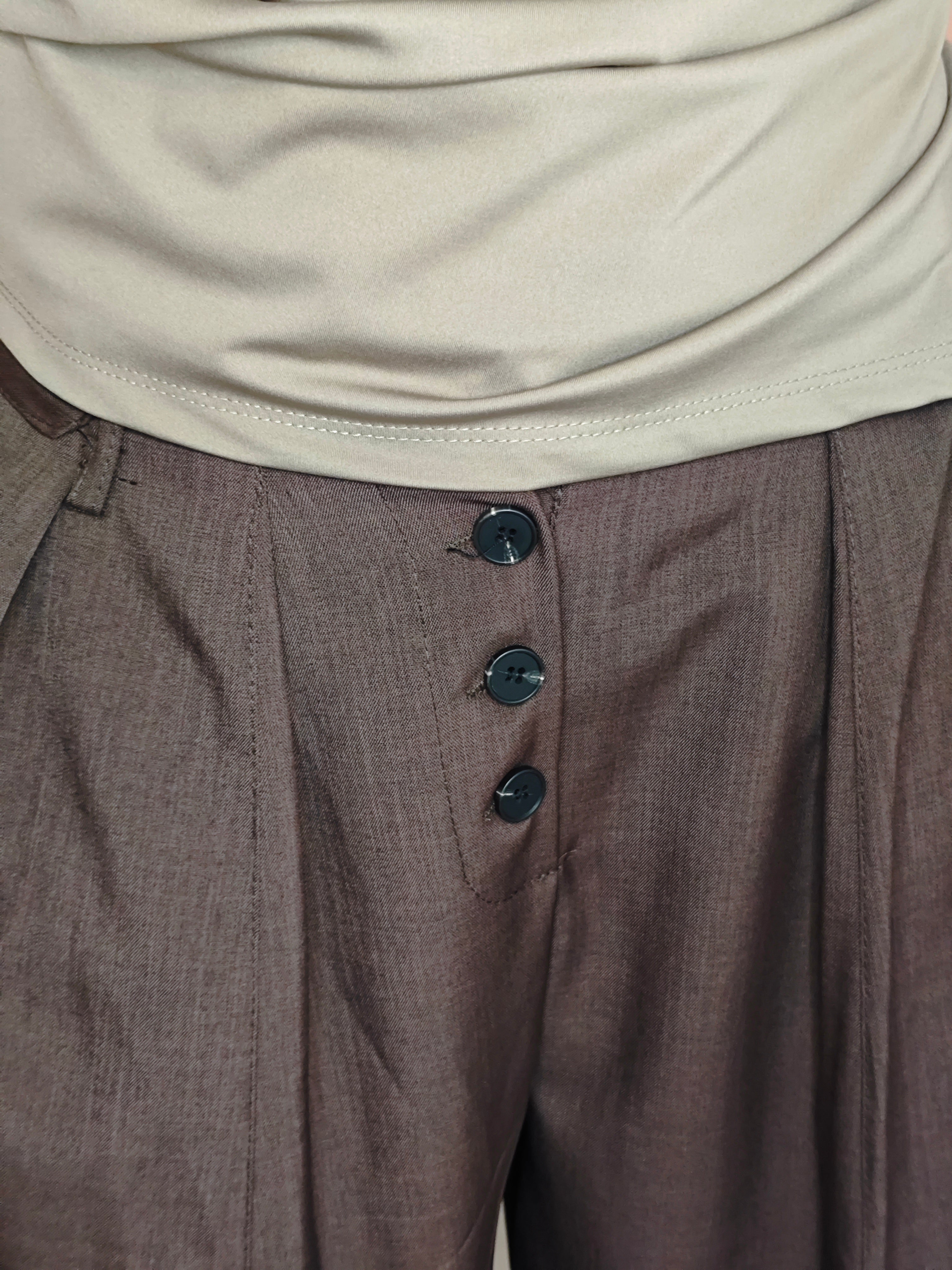 PANTALONI PALAZZO MARRONE CON PINCE