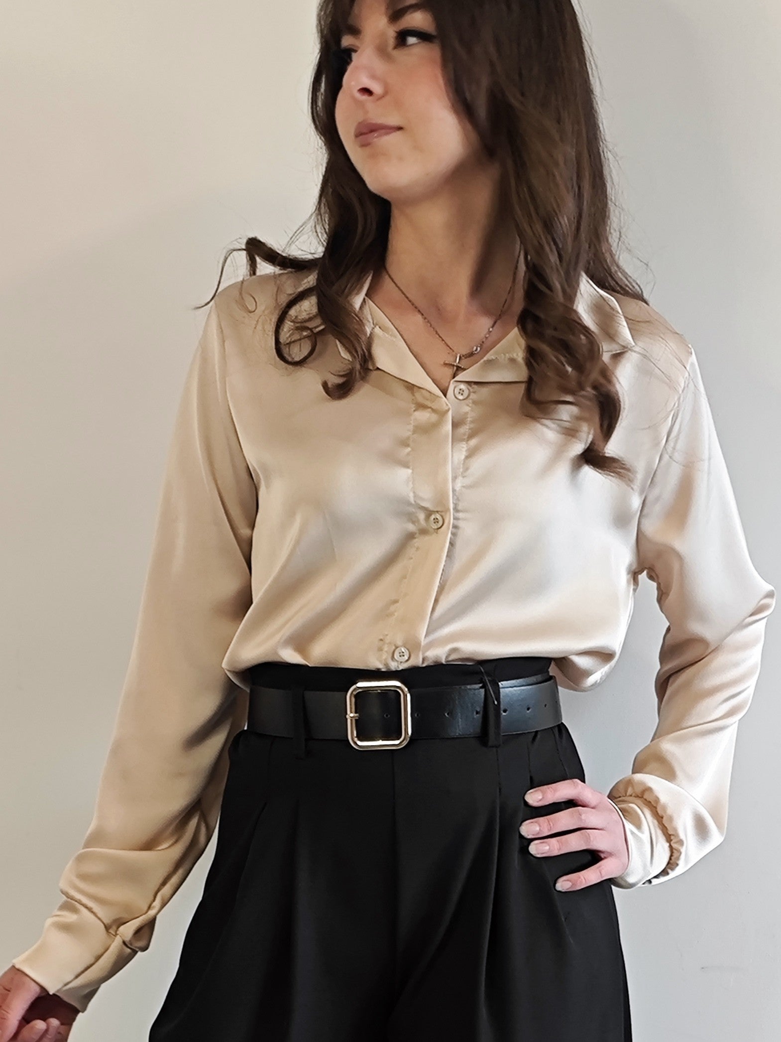 CAMICIA BEIGE EFFETTO RASO