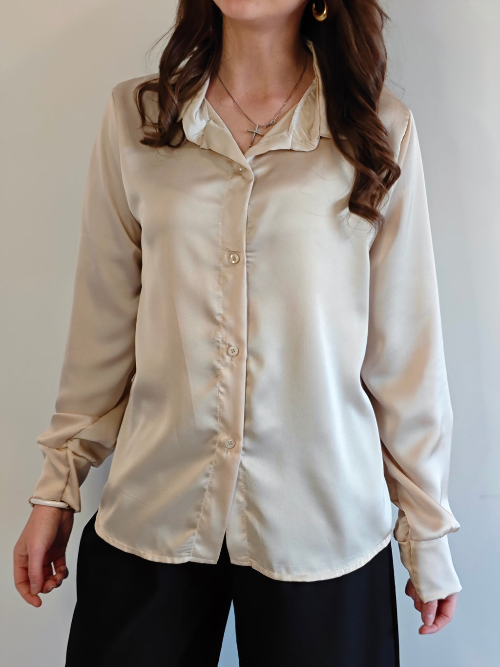 CAMICIA BEIGE EFFETTO RASO
