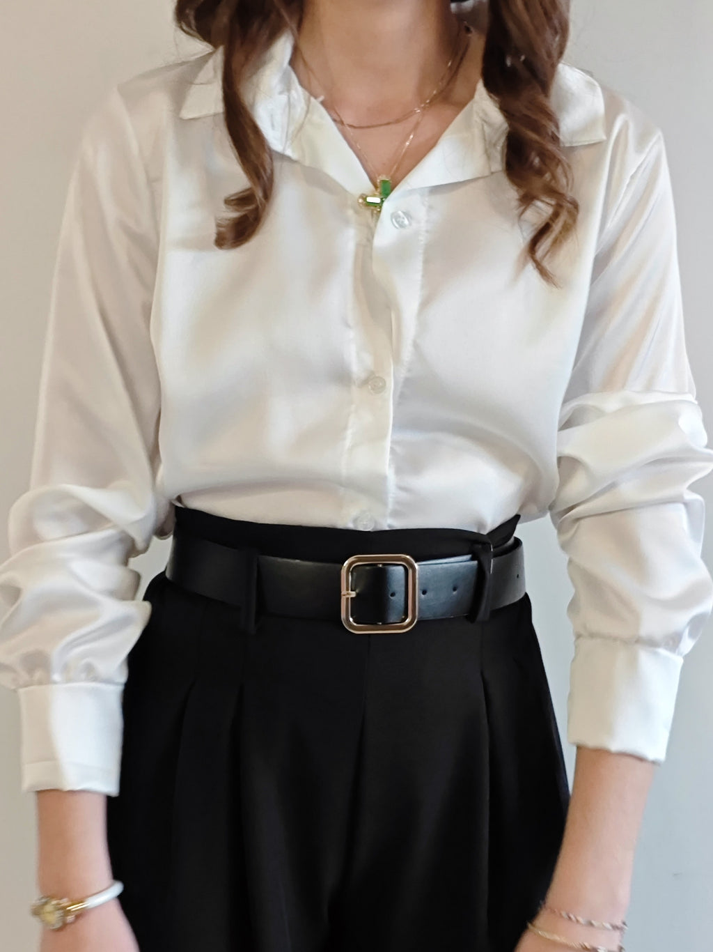 CAMICIA BIANCA EFFETTO RASO