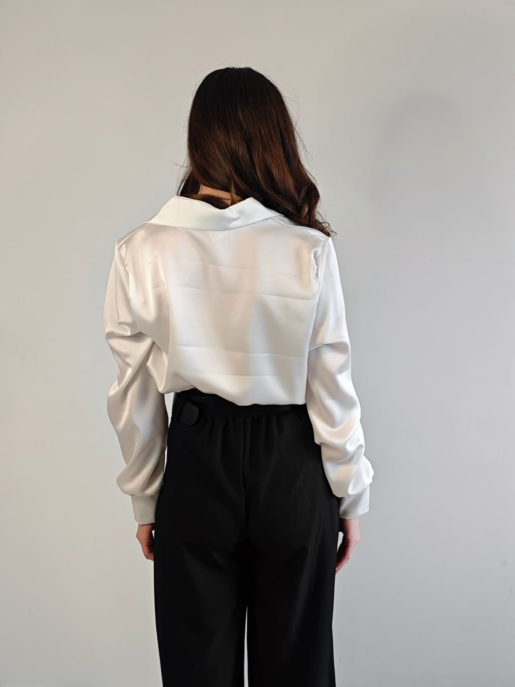 CAMICIA BIANCA EFFETTO RASO