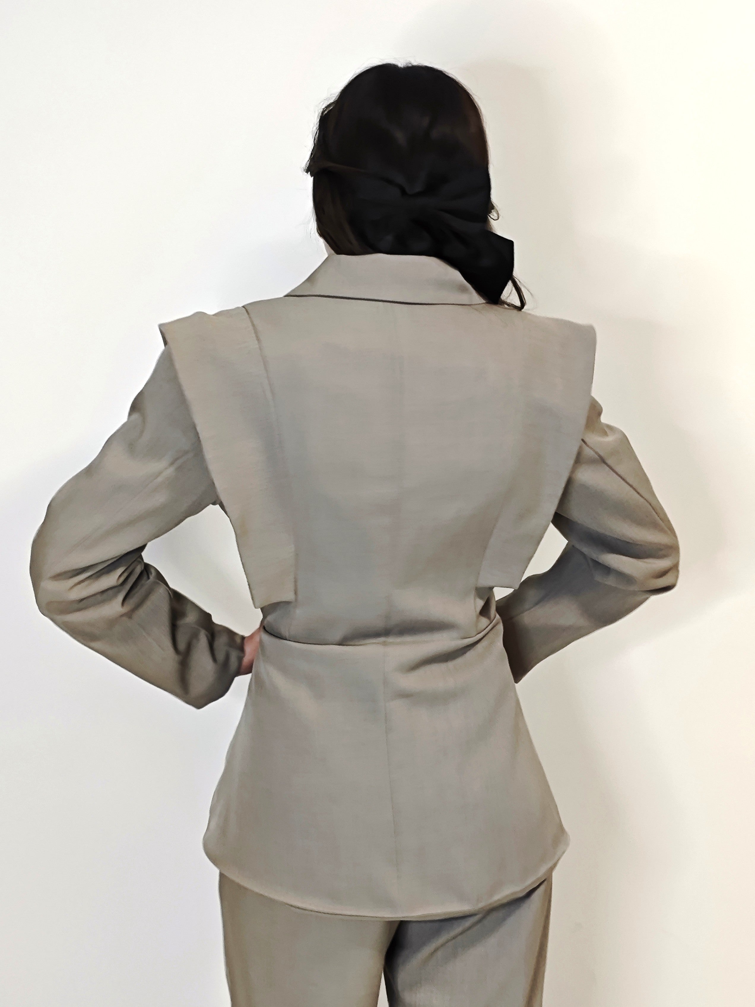 TAILLEUR BB COORDINATO BEIGE TORTORA