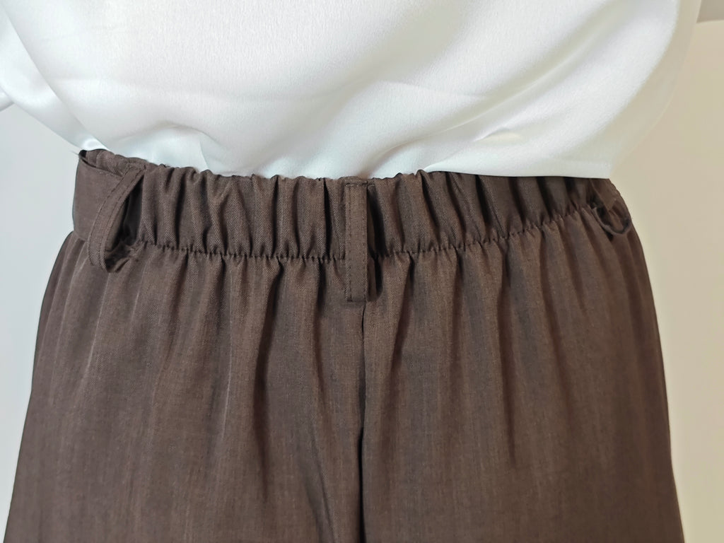 PANTALONI PALAZZO MARRONE CON PINCE
